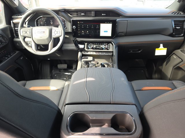 2026 GMC Sierra 1500 AT4 - Photo 8