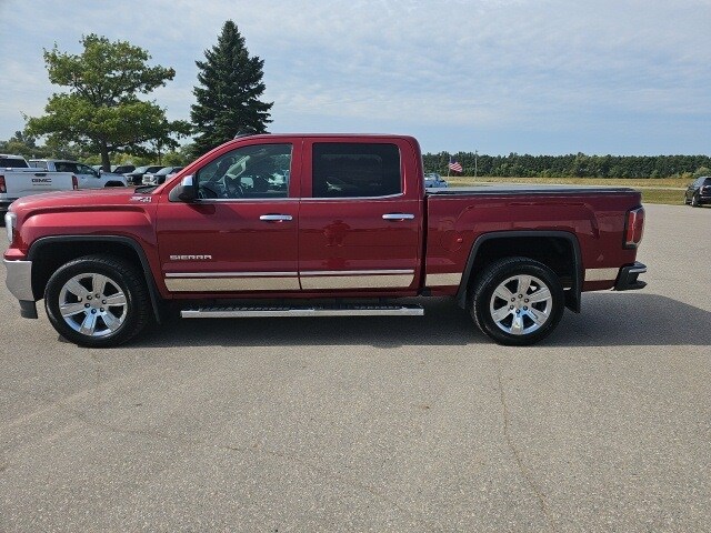 2018 Gmc Sierra 1500 SLT photo 2