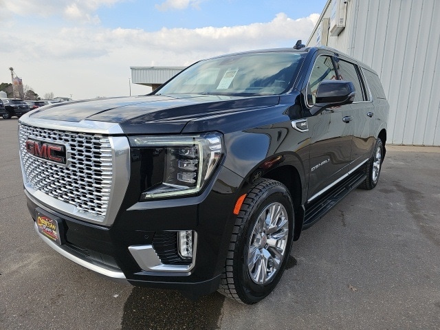 2023 GMC Yukon XL SUV 