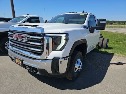 2025 GMC Sierra 3500 HD Chassis Cab SLE Truck