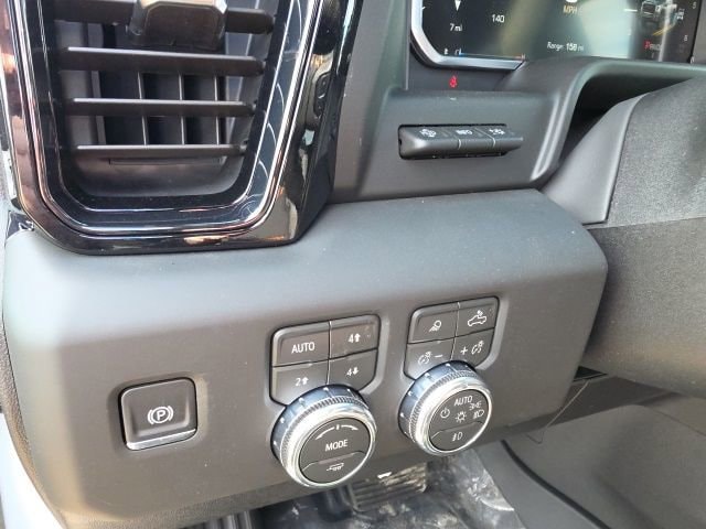 2026 GMC Sierra 2500HD AT4 - Photo 12