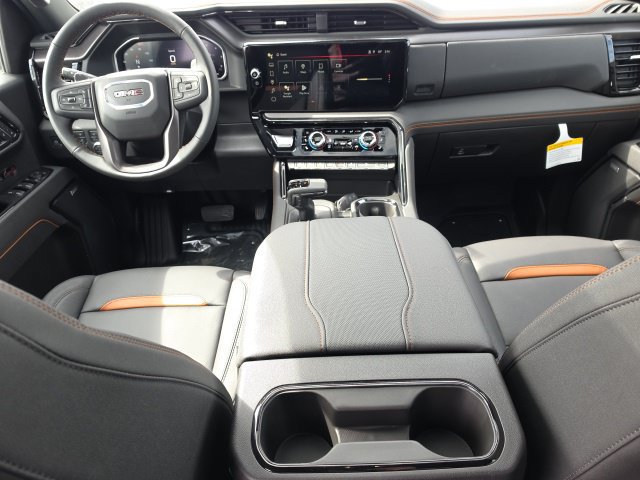 2026 GMC Sierra 1500 AT4 - Photo 8