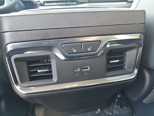 2026 GMC Sierra 1500 SLT - Photo 7