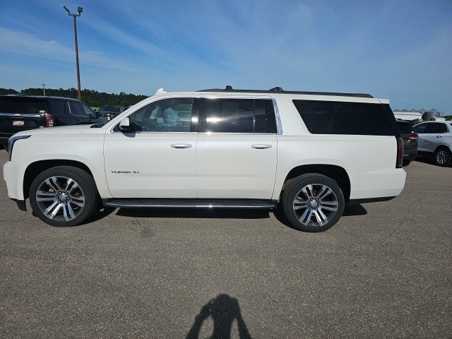 Used 2018 GMC Yukon XL SLT with VIN 1GKS2GKC6JR329046 for sale in Fertile, Minnesota