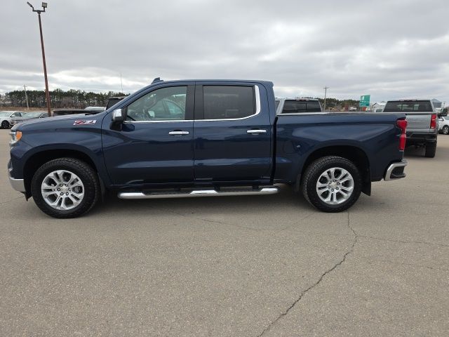 Used 2022 Chevrolet Silverado 1500 LTZ with VIN 2GCUDGED0N1501895 for sale in Fertile, Minnesota