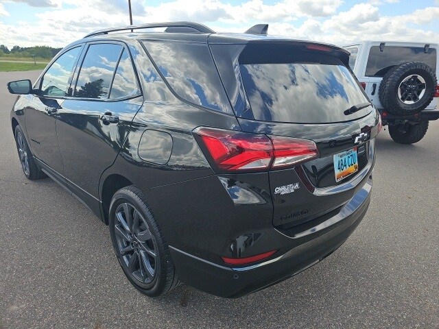 2022 Chevrolet Equinox RS photo 3