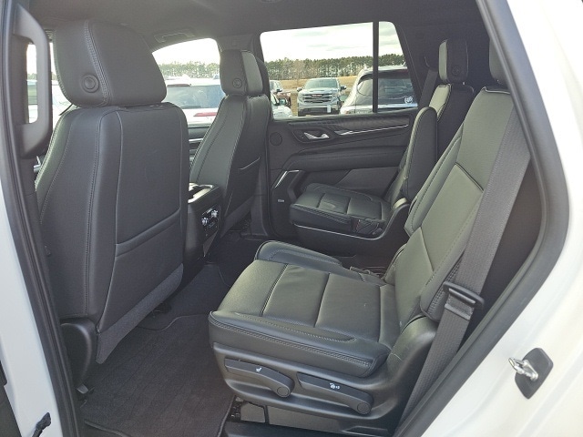 2021 GMC Yukon Denali - Photo 10
