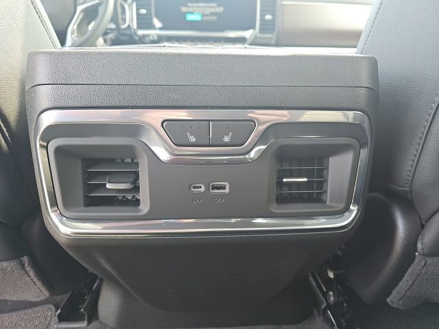 2025 Chevrolet Silverado 3500 HD High Country - Photo 7