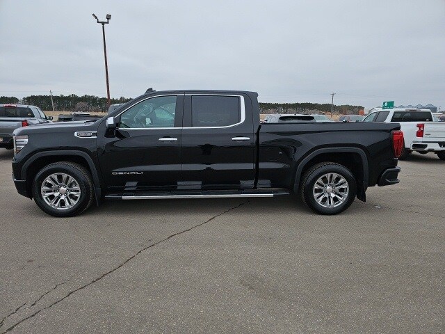 Used 2022 GMC Sierra 1500 Denali Denali with VIN 3GTUUGELXNG526267 for sale in Fertile, Minnesota
