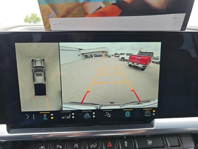 2023 GMC Sierra 1500 SLT - Photo 24