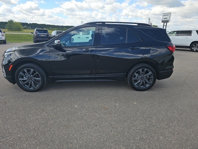 Used 2022 Chevrolet Equinox RS with VIN 2GNAXWEV6N6153592 for sale in Fertile, Minnesota