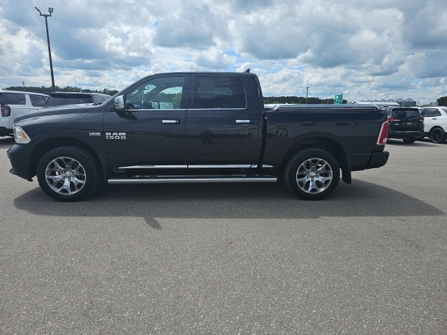 Used 2017 RAM Ram 1500 Pickup Laramie Limited with VIN 1C6RR7PT4HS633095 for sale in Fertile, MN