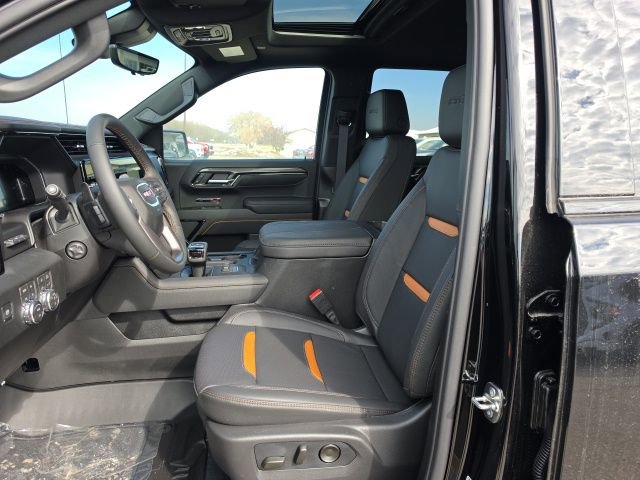 2026 GMC Sierra 1500 AT4 - Photo 9