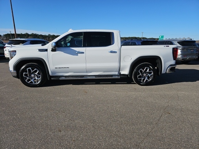 Used 2025 GMC Sierra 1500 SLT with VIN 1GTUUDED5SZ115846 for sale in Fertile, Minnesota