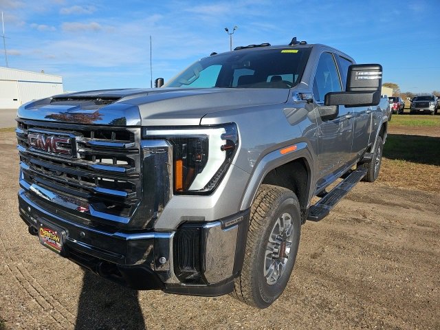 2025 GMC Sierra 3500HD SLE's photo