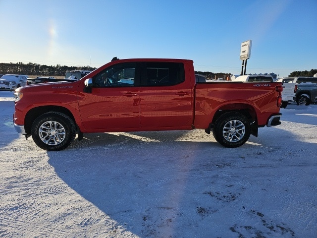 Used 2024 Chevrolet Silverado 1500 LT with VIN 1GCPDDEK2RZ144100 for sale in Fertile, Minnesota