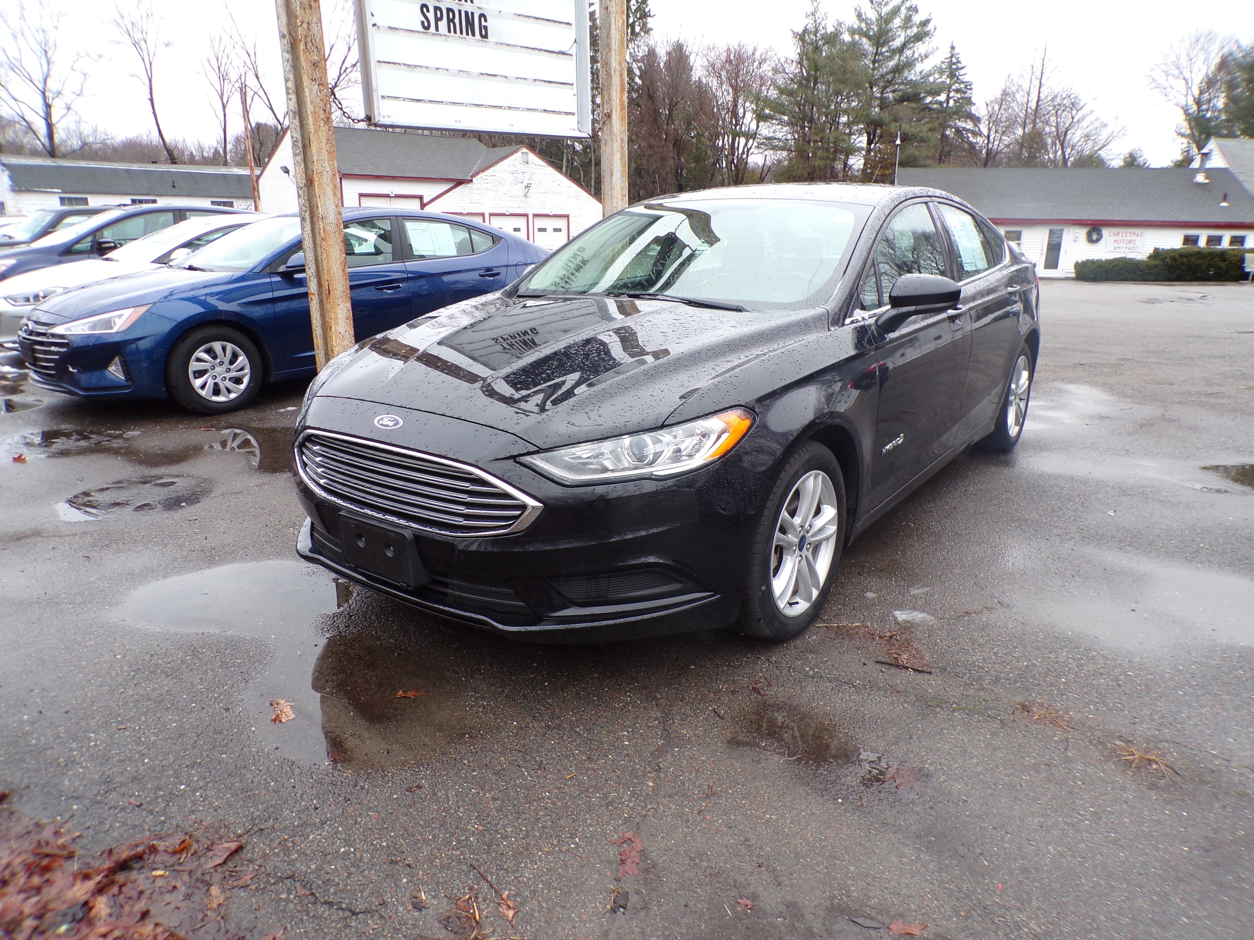 2018 Ford Fusion S's photo