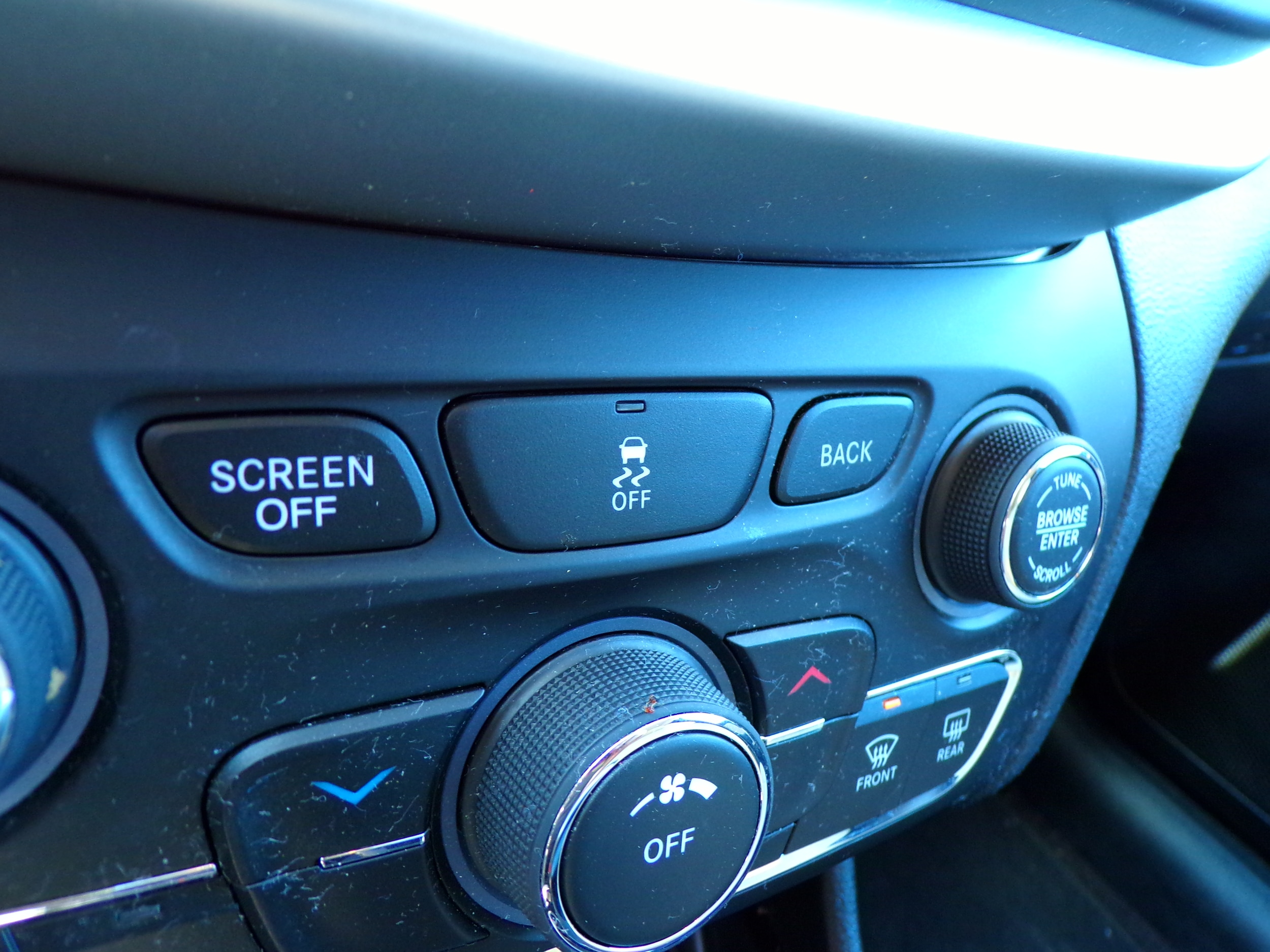 2017 Jeep Cherokee Sport - Photo 19