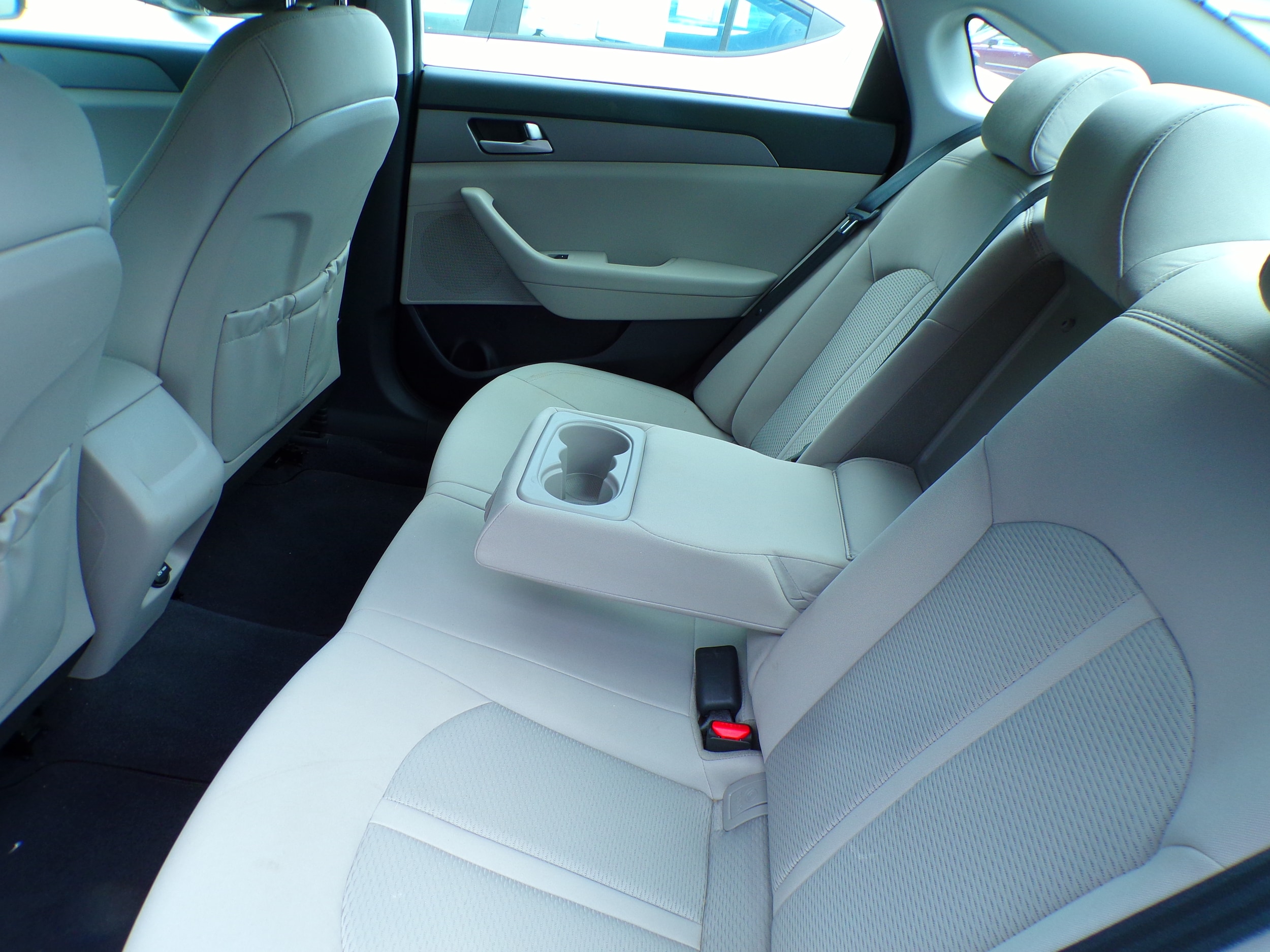 2016 Hyundai Sonata SE - Photo 14
