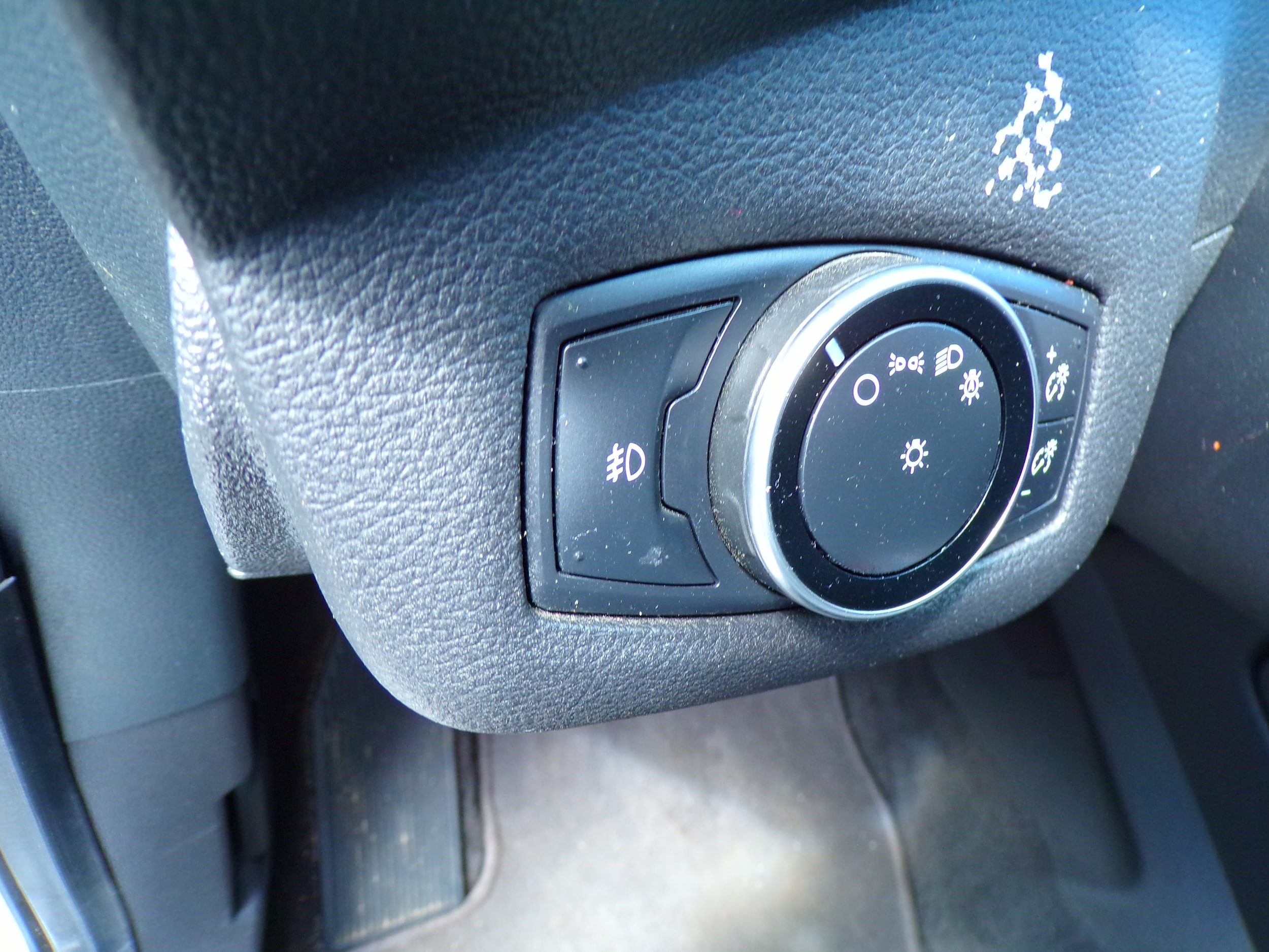 2016 Ford Escape SE - Photo 19