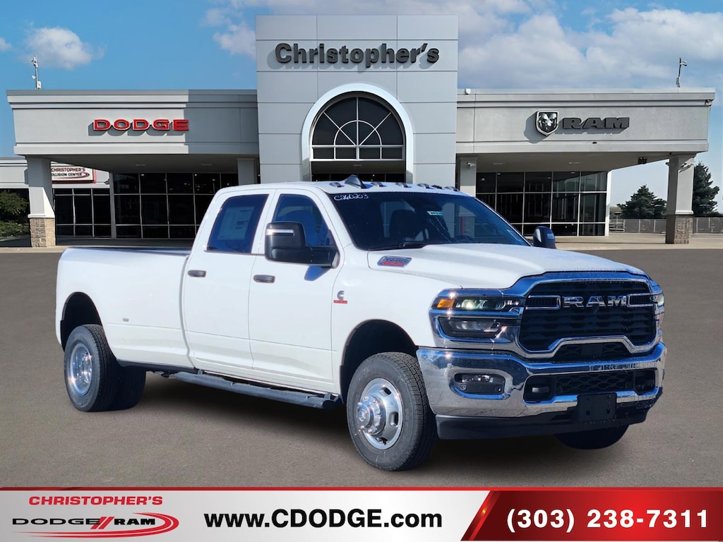 New 2026 Ram 3500 TRADESMAN CREW CAB 4X4 8' BOX Pickup