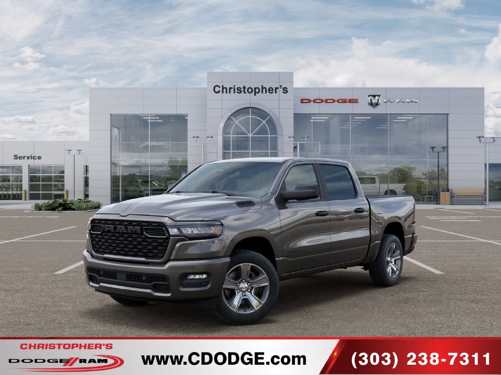 2026 Ram 1500 EXPRESS CREW CAB 4X4 5'7 BOX Pickup
