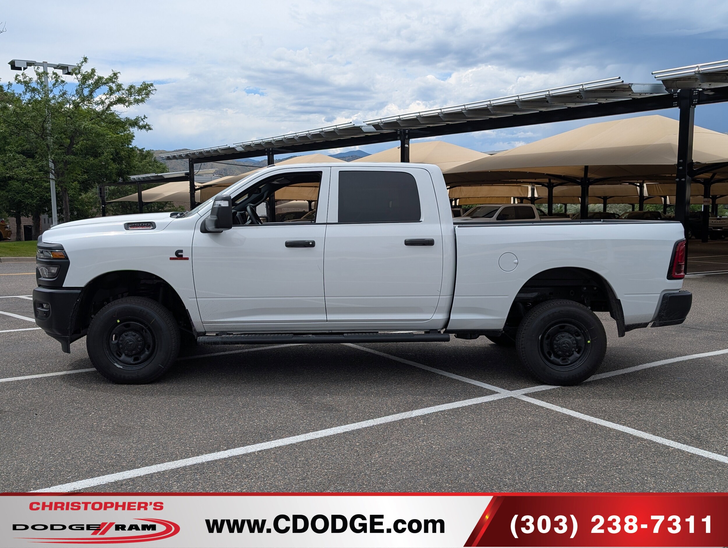 2025 Ram 2500 Tradesman photo 4