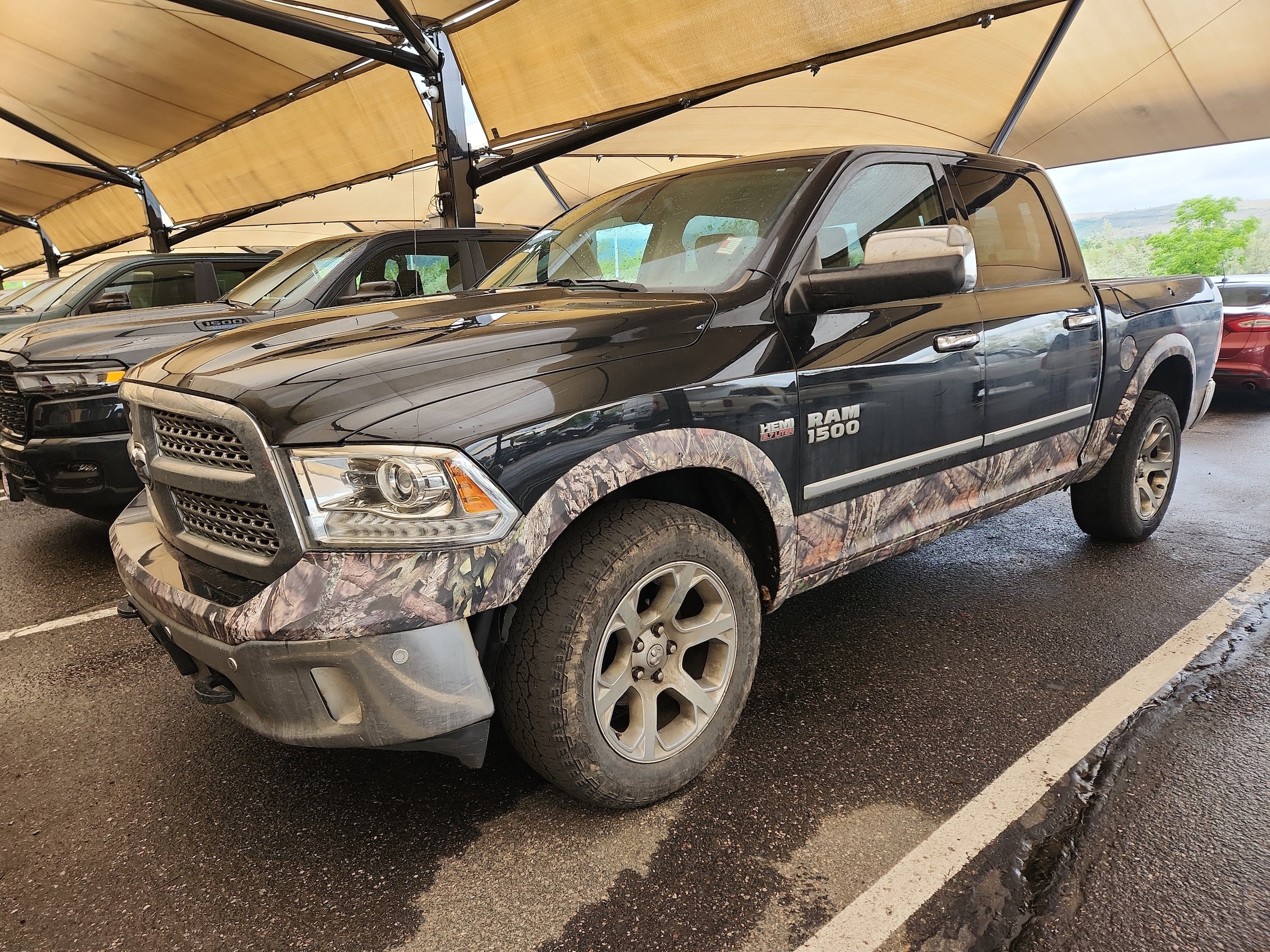 2017 RAM 1500 Laramie 4x4 Crew Cab 5'7's photo