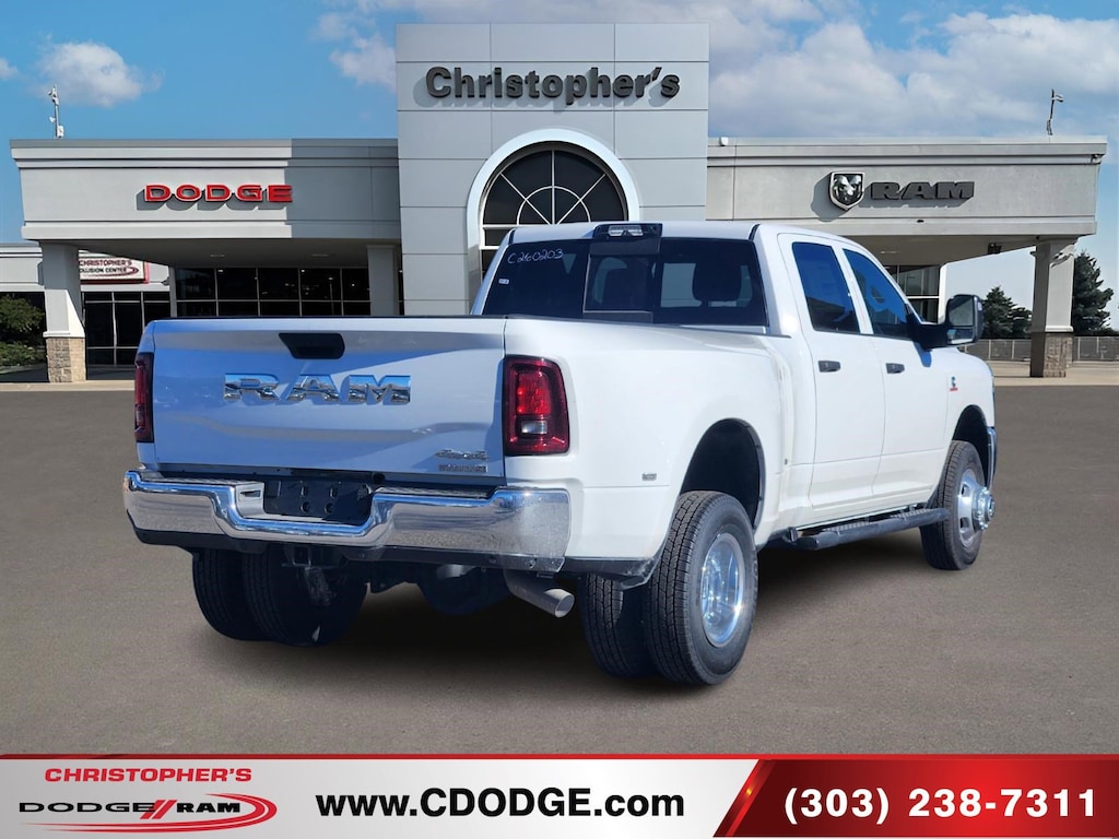 New 2026 Ram 3500 TRADESMAN CREW CAB 4X4 8' BOX Pickup