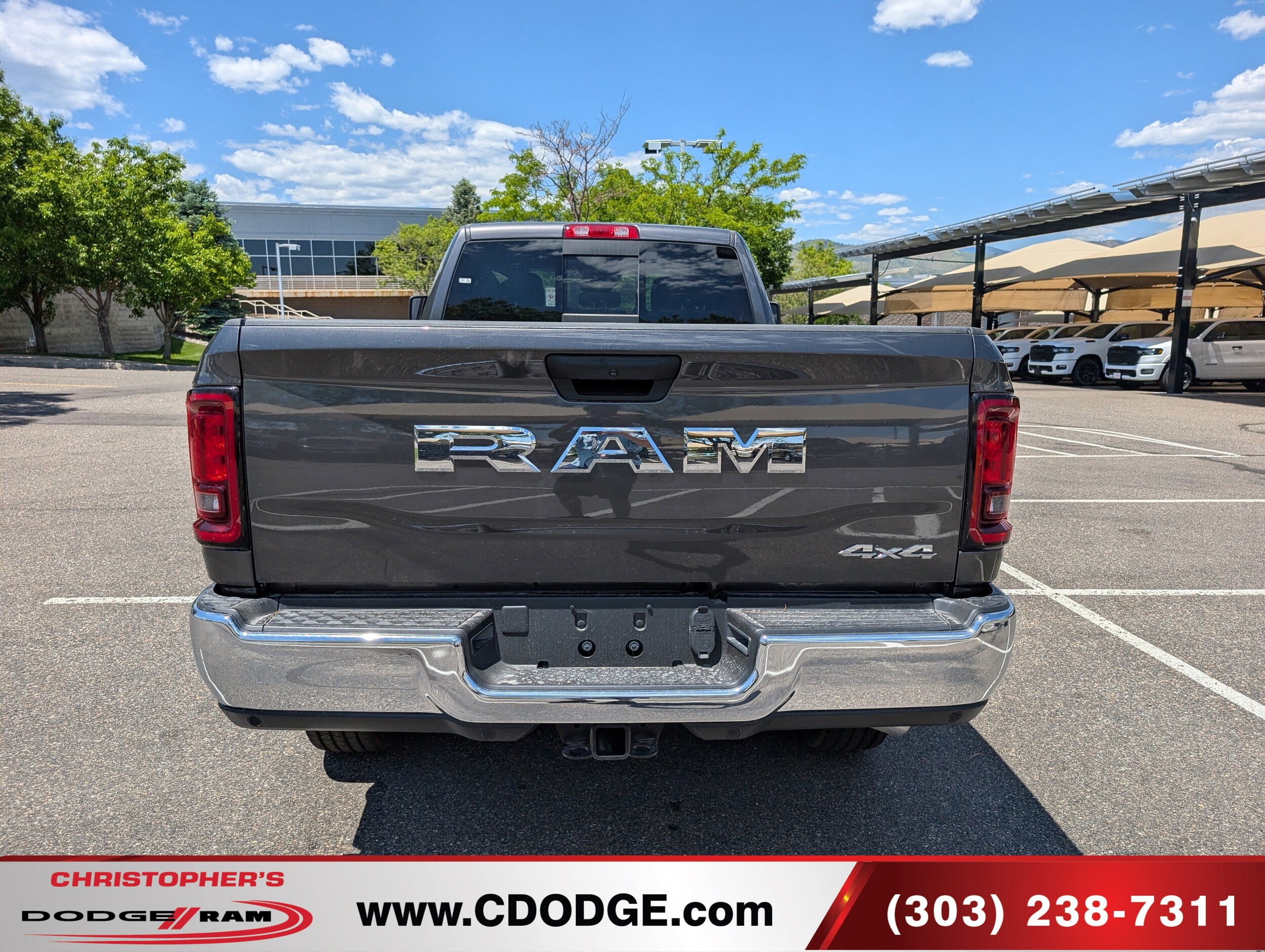 2025 Ram 2500 Tradesman photo 4