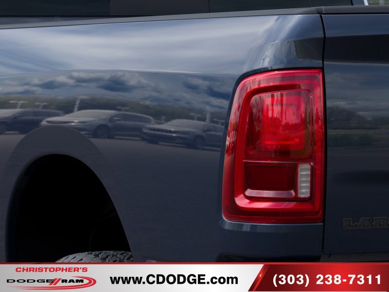 2026 RAM 3500 Laramie - Photo 9