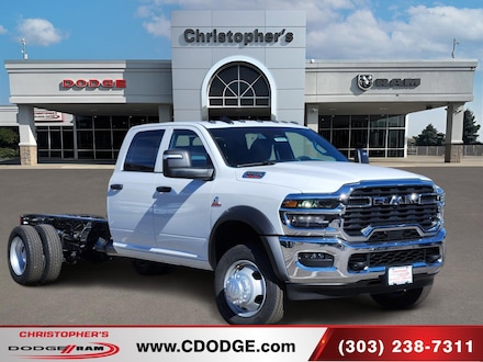 2026 Ram 5500 Chassis Cab TRADESMAN  CREW  4X4 84' CA Pickup