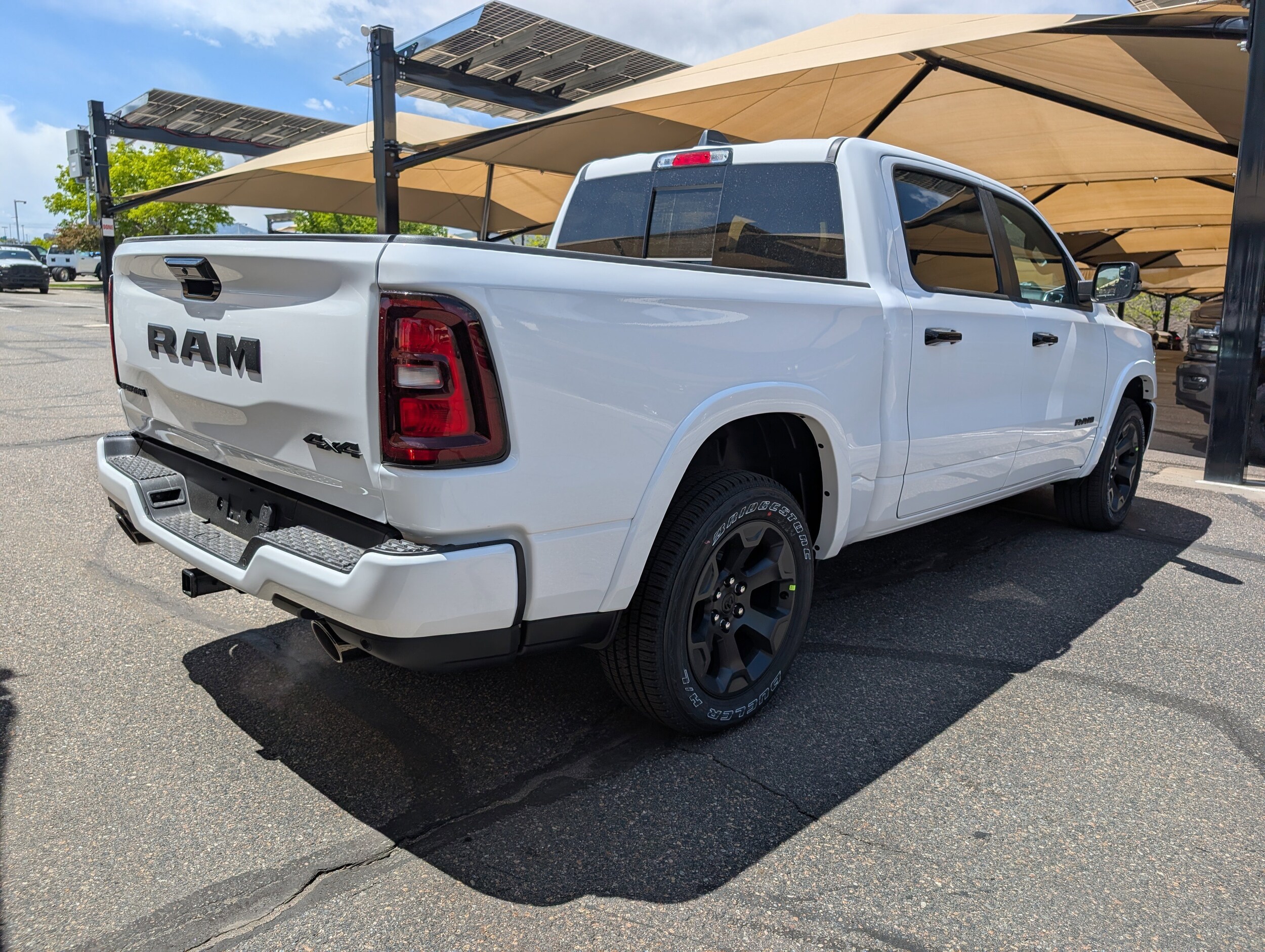 2025 Ram 1500 Big Horn photo 3
