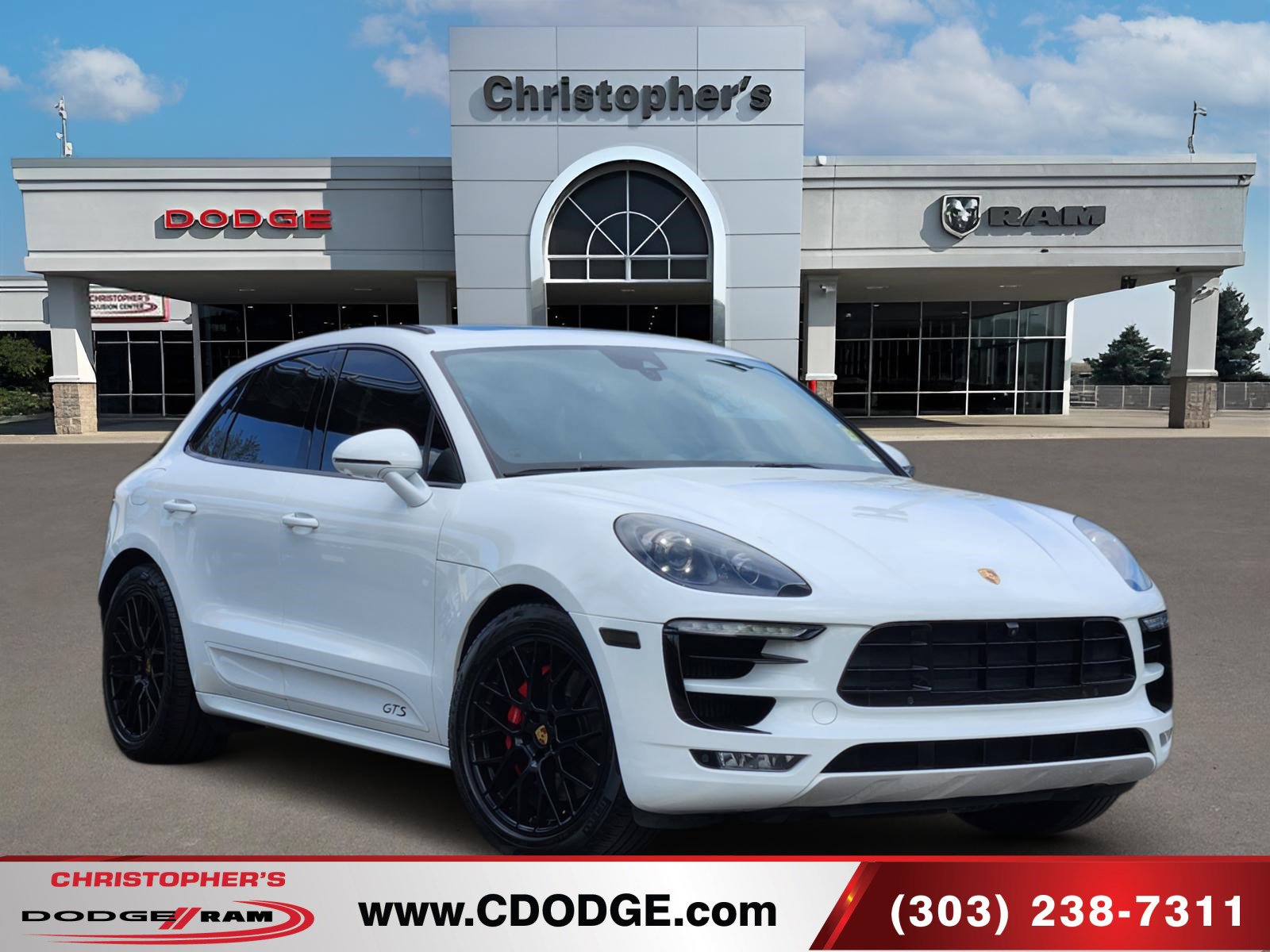 2017 Porsche Macan GTS's photo