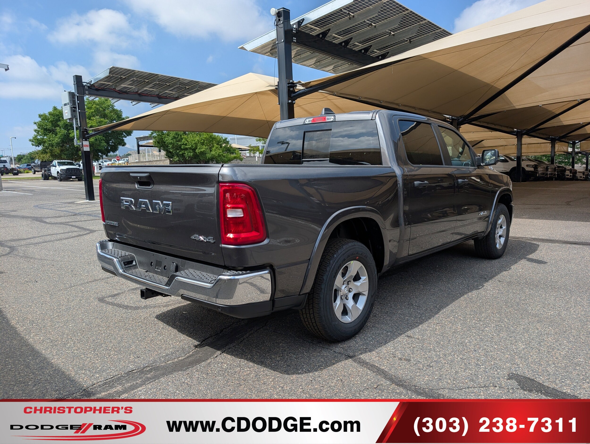 2025 Ram 1500 Big Horn photo 3