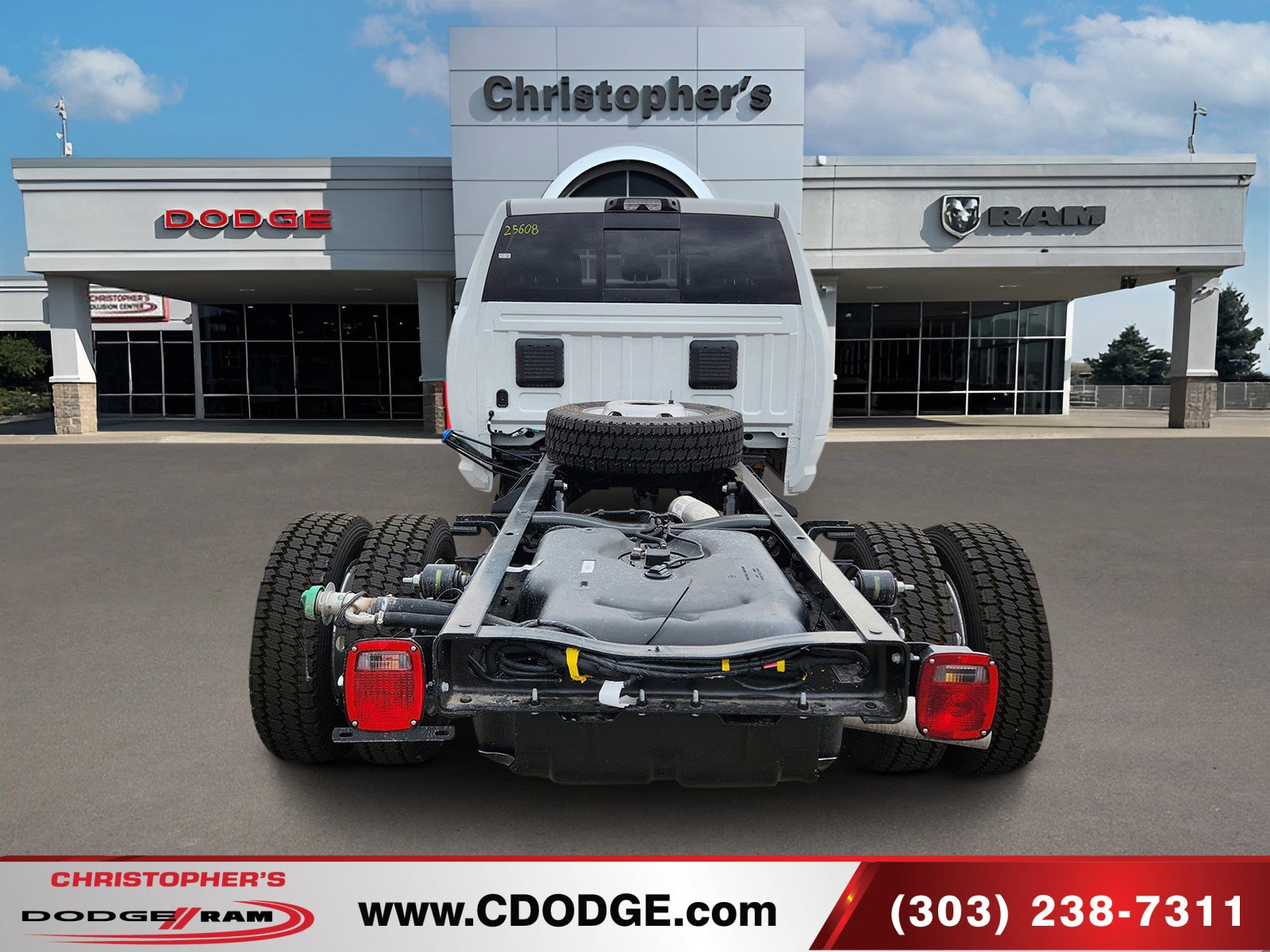 2025 Ram 5500 photo 4