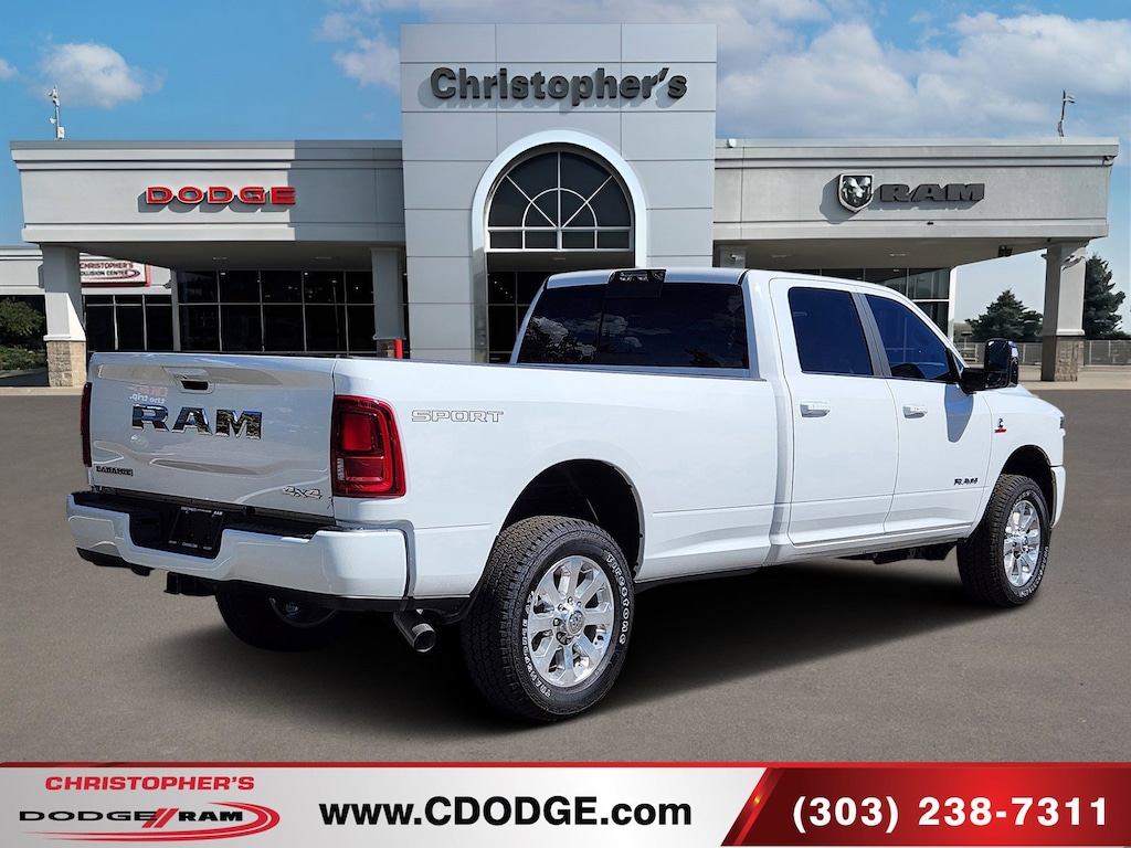 New 2025 Ram 3500 LARAMIE CREW CAB 4X4 8' BOX Pickup