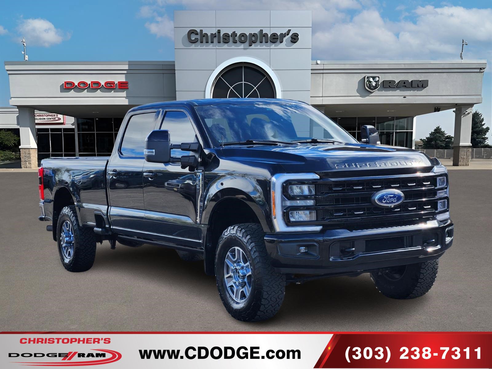 2023 Ford F-350 Super Duty Lariat's photo