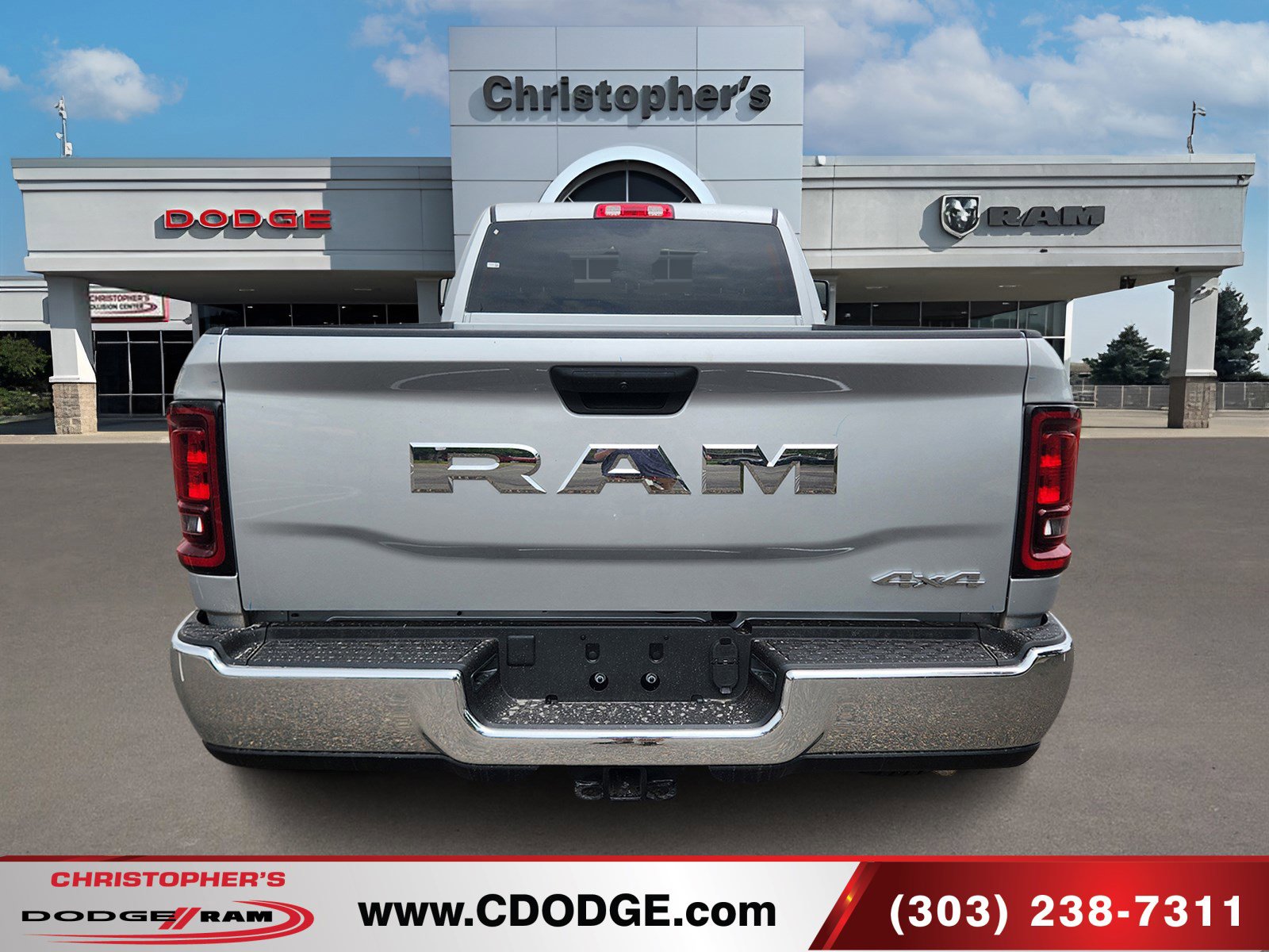 2026 Ram 2500 Tradesman photo 4