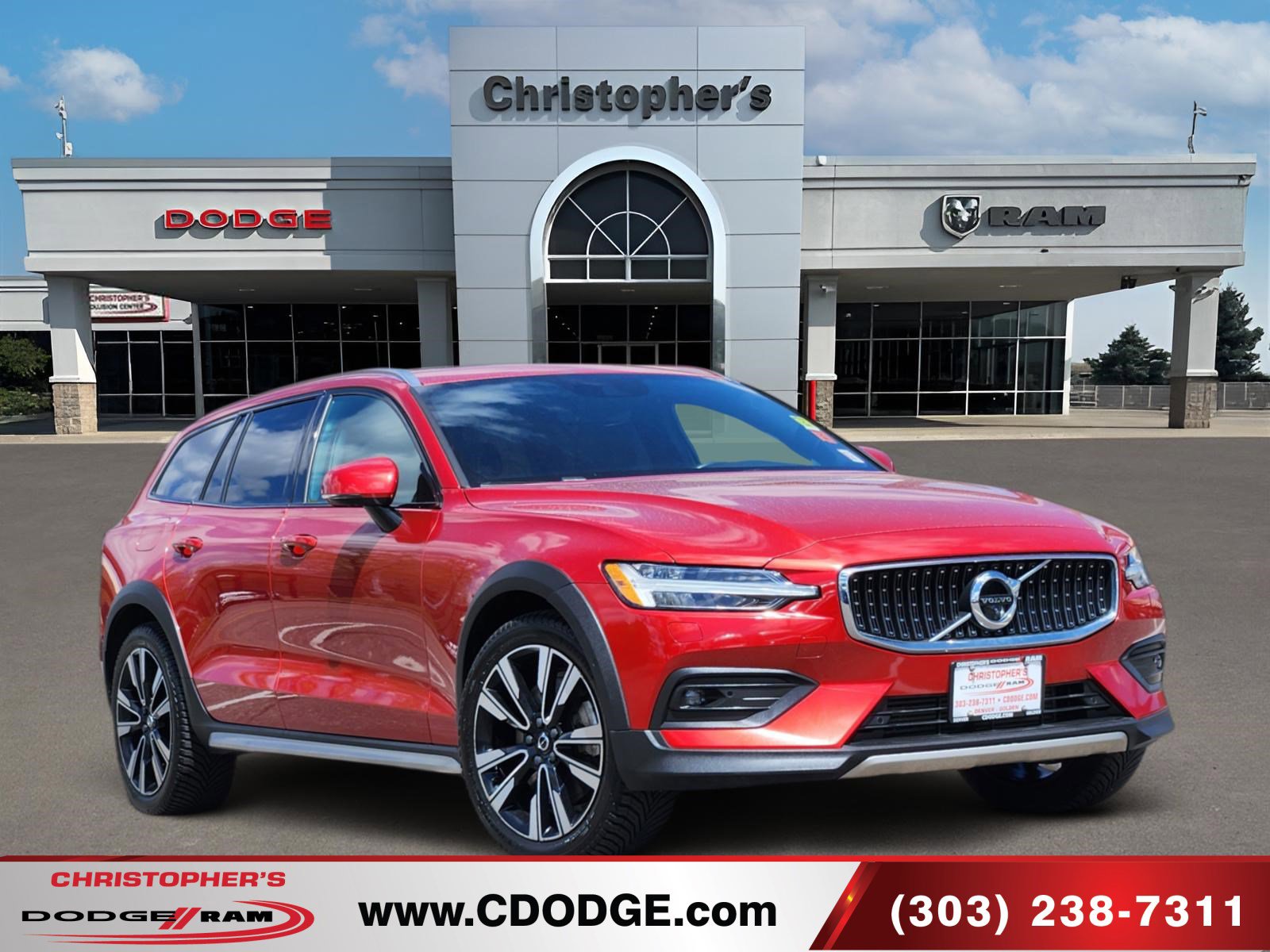 2020 Volvo V60 Cross Country T5 AWD Cross Country's photo
