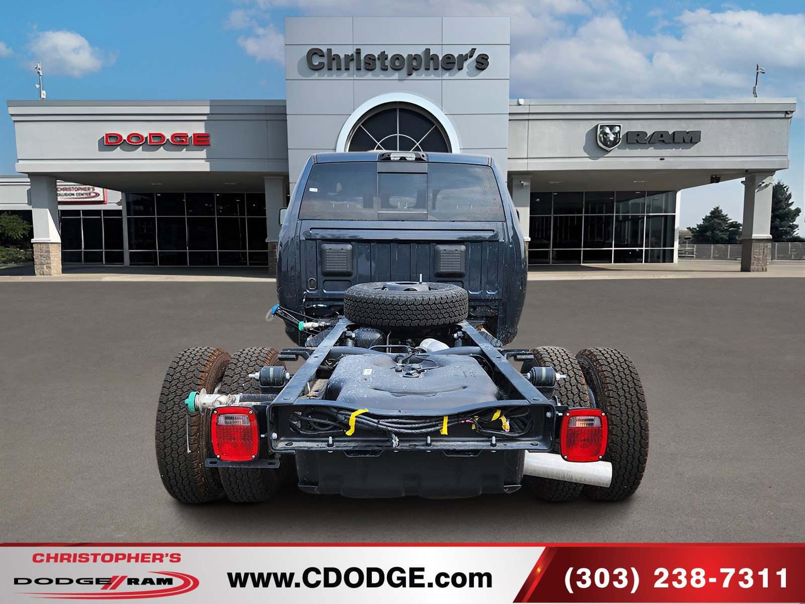 2026 Ram 3500 Big Horn photo 3