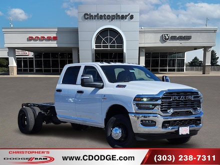 2026 Ram 3500 Chassis Cab TRADESMAN CREW   4X4 60' CA Pickup