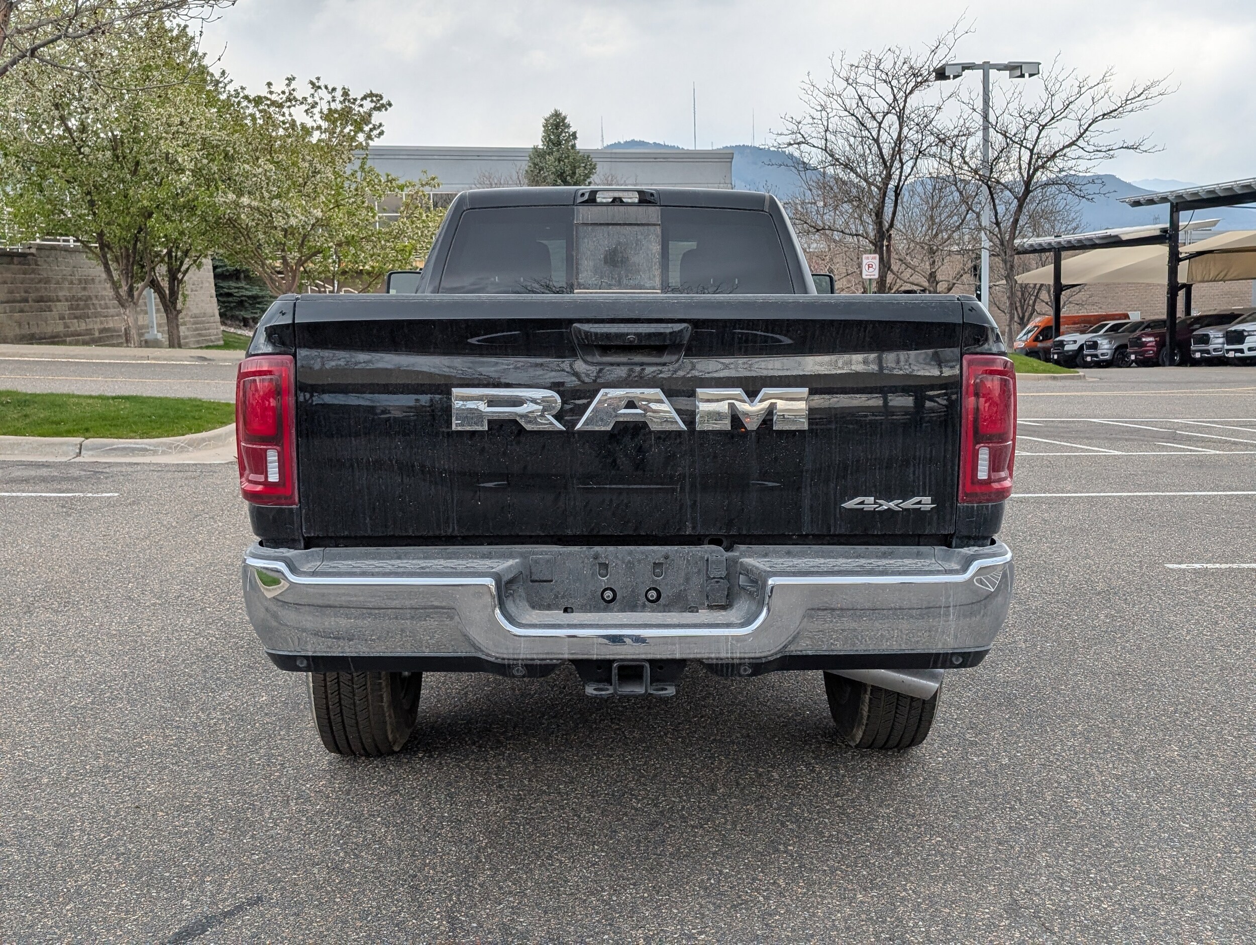 2025 Ram 3500 Tradesman photo 3