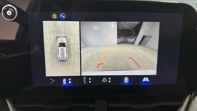 2026 Chevrolet Equinox LT - Photo 18