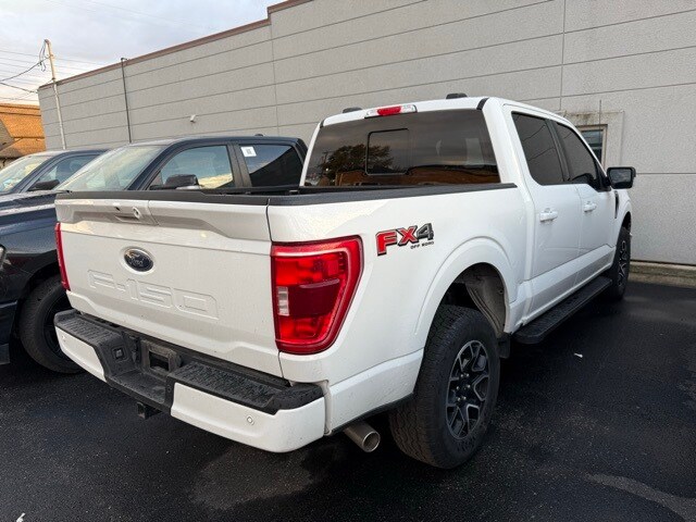 2022 Ford F-150 XLT photo 3