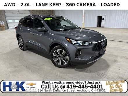 2023 Ford Escape Platinum SUV