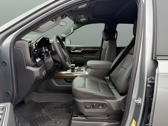 2026 Chevrolet Silverado 1500 LT - Photo 13