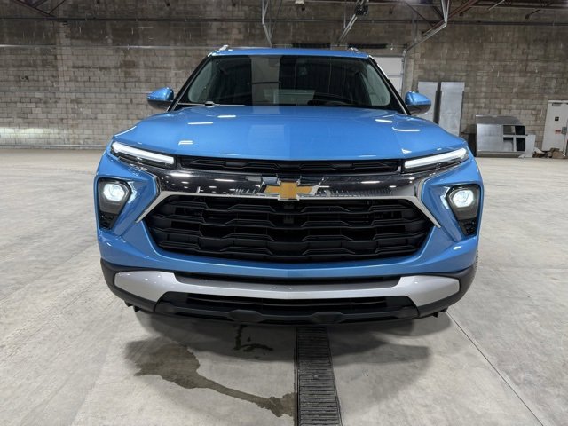 2026 Chevrolet Trailblazer LT photo 2
