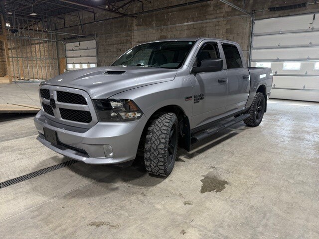 2019 Ram 1500 Classic Express photo 3