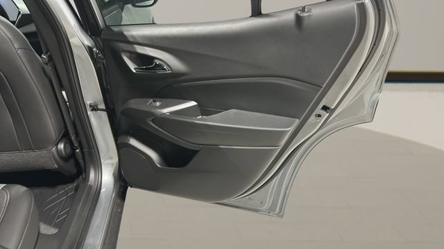 2026 Chevrolet Trax LT - Photo 32